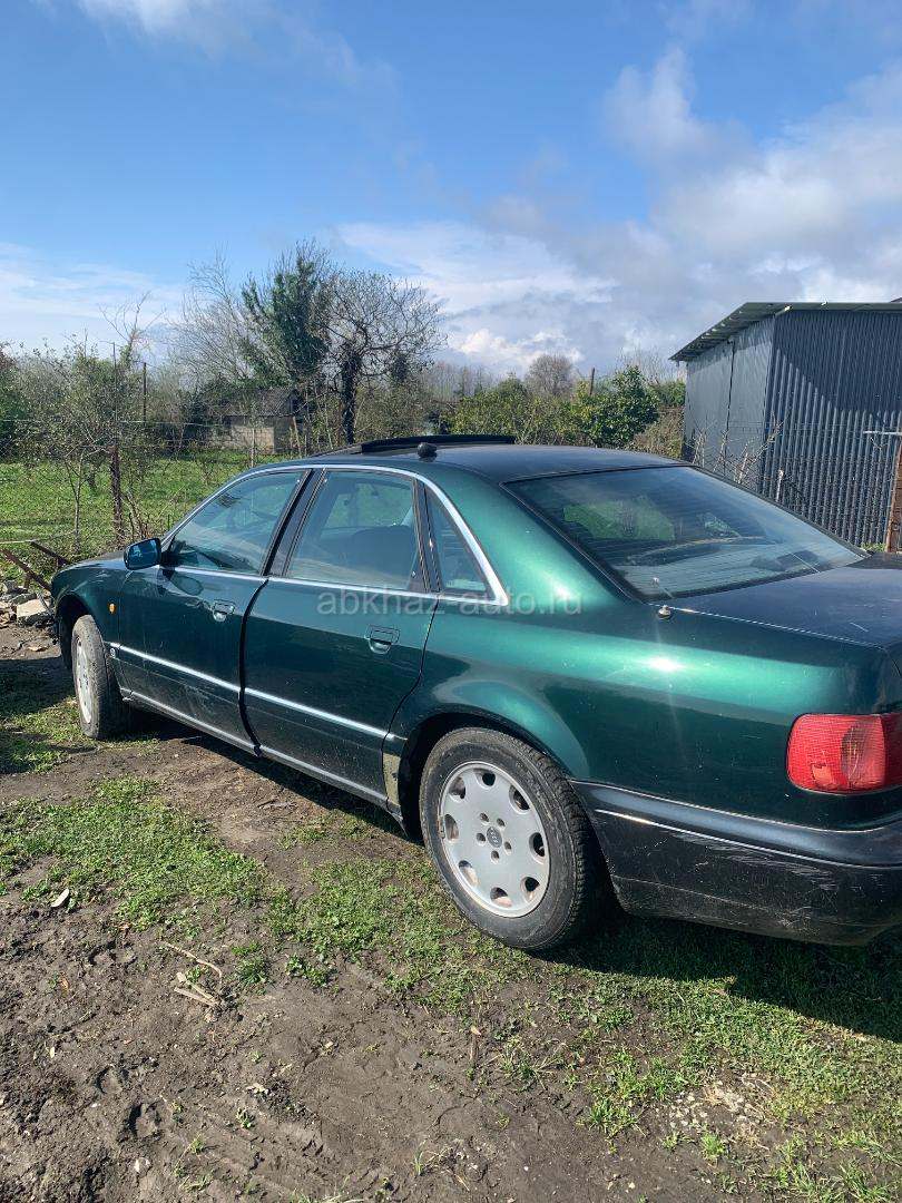 Audi A8