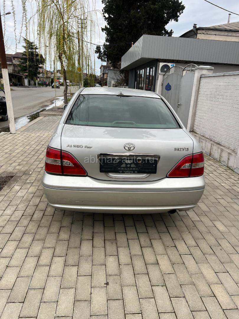 Toyota Brevis
