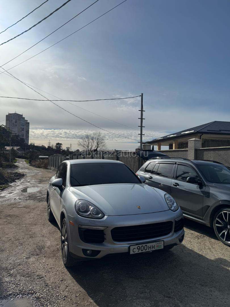 Porsche Cayenne