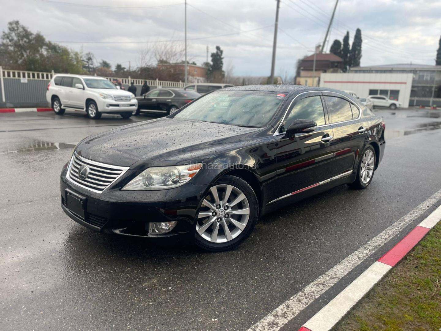Lexus LS
