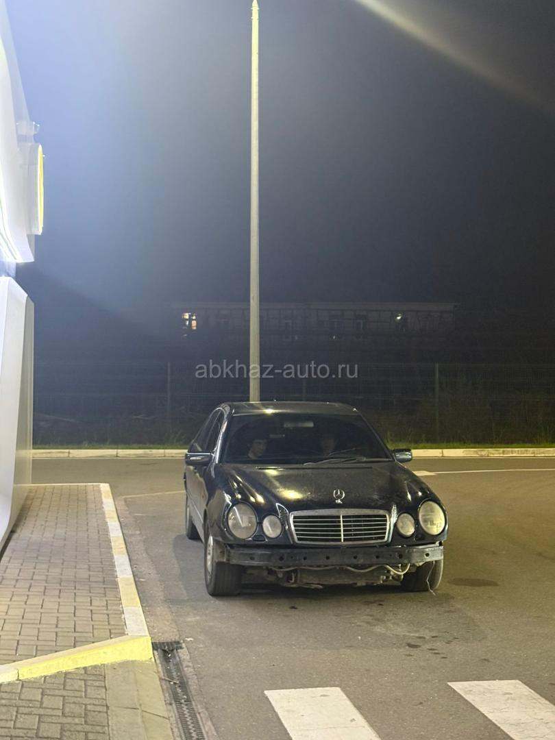 Mercedes-Benz E-Класс