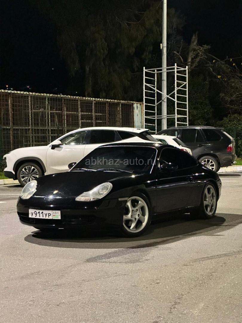 Porsche 911 Carrera