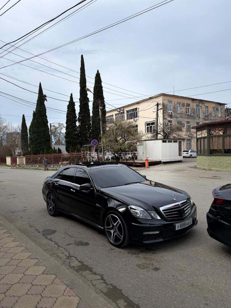Mercedes-Benz E-Класс
