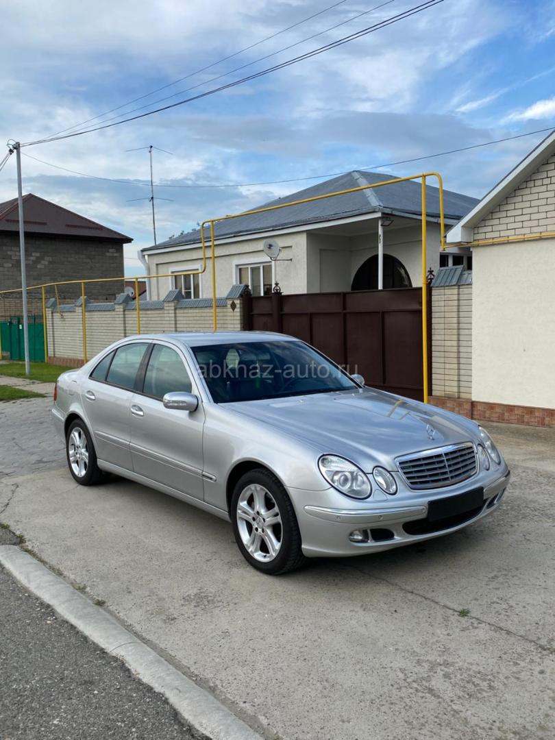 Mercedes-Benz E-Класс