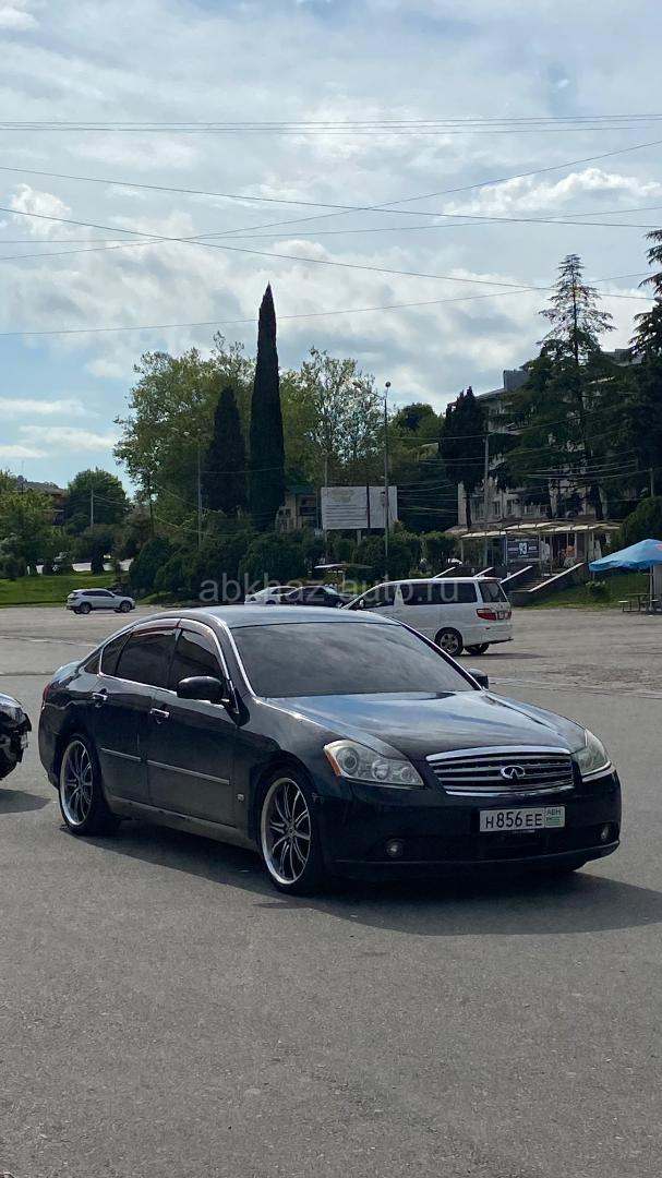 Nissan Fuga