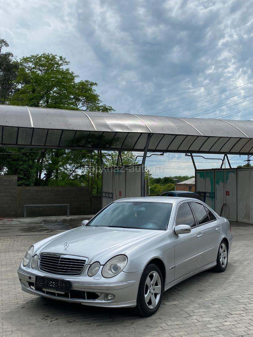 Mercedes-Benz E-Класс