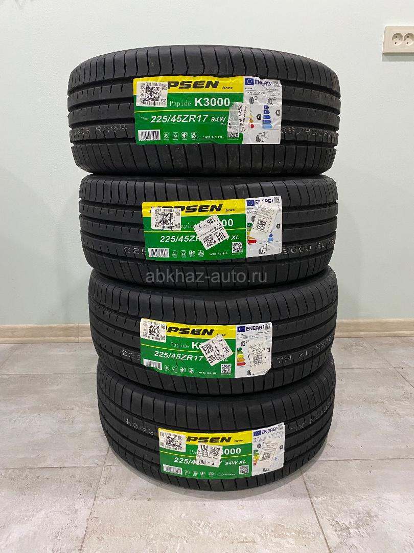 Шины 225/45/R17 4шт Новые