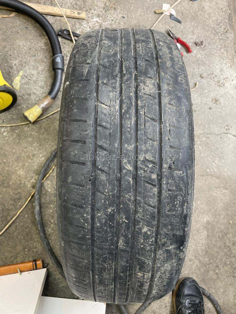 R16 215/60