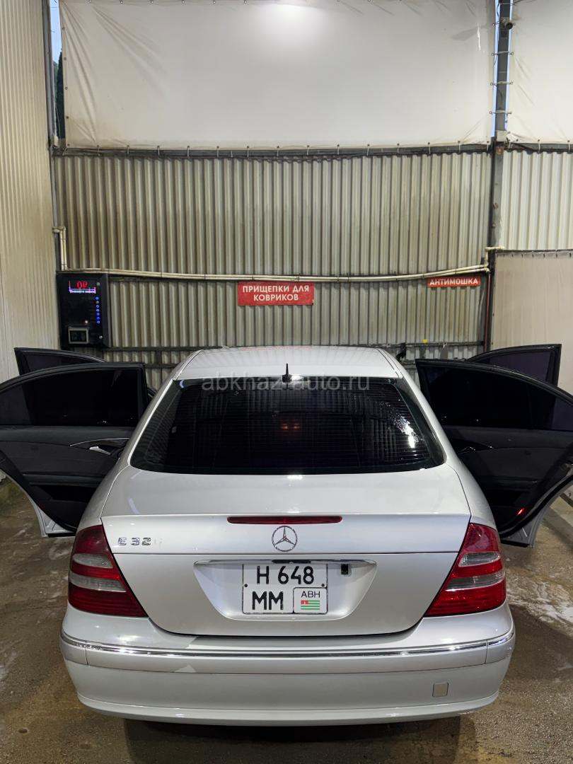 Mercedes-Benz E-Класс