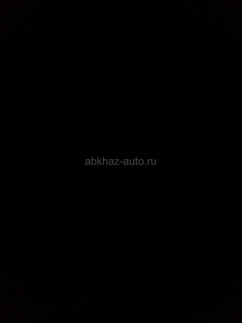 Белый котёнок девочка 2 месяца