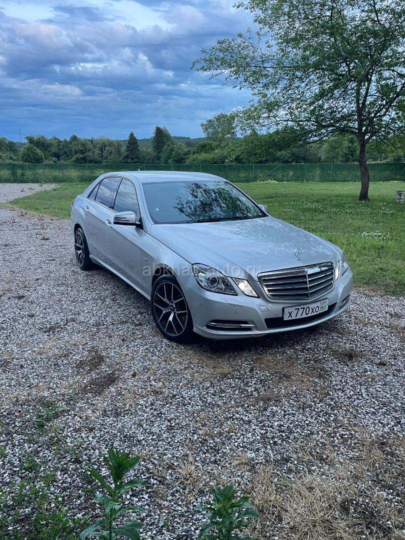 Mercedes-Benz E-Класс