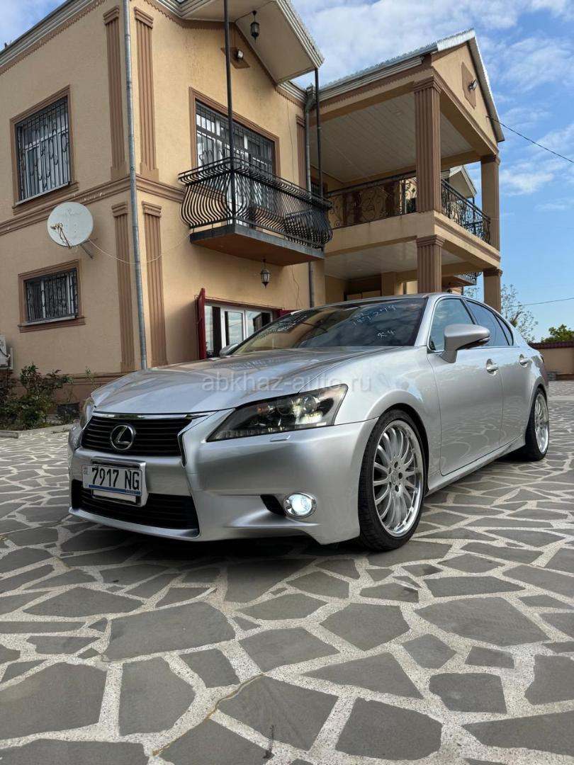 Lexus GS