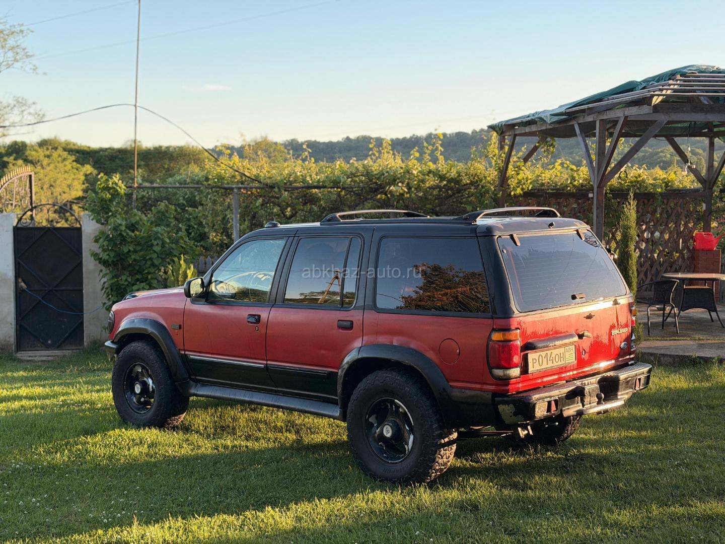 Ford Explorer