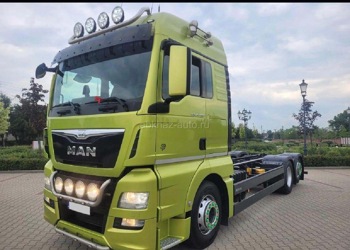 MAN