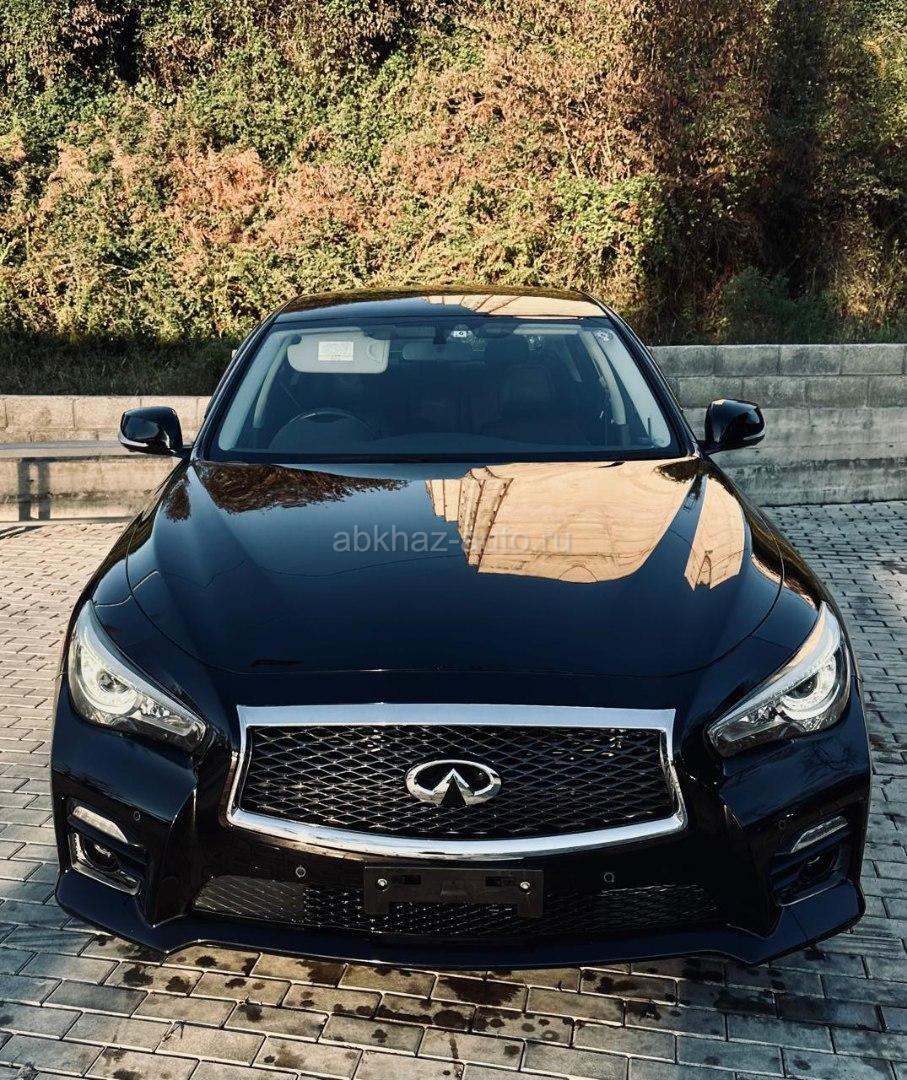 Nissan Skyline
