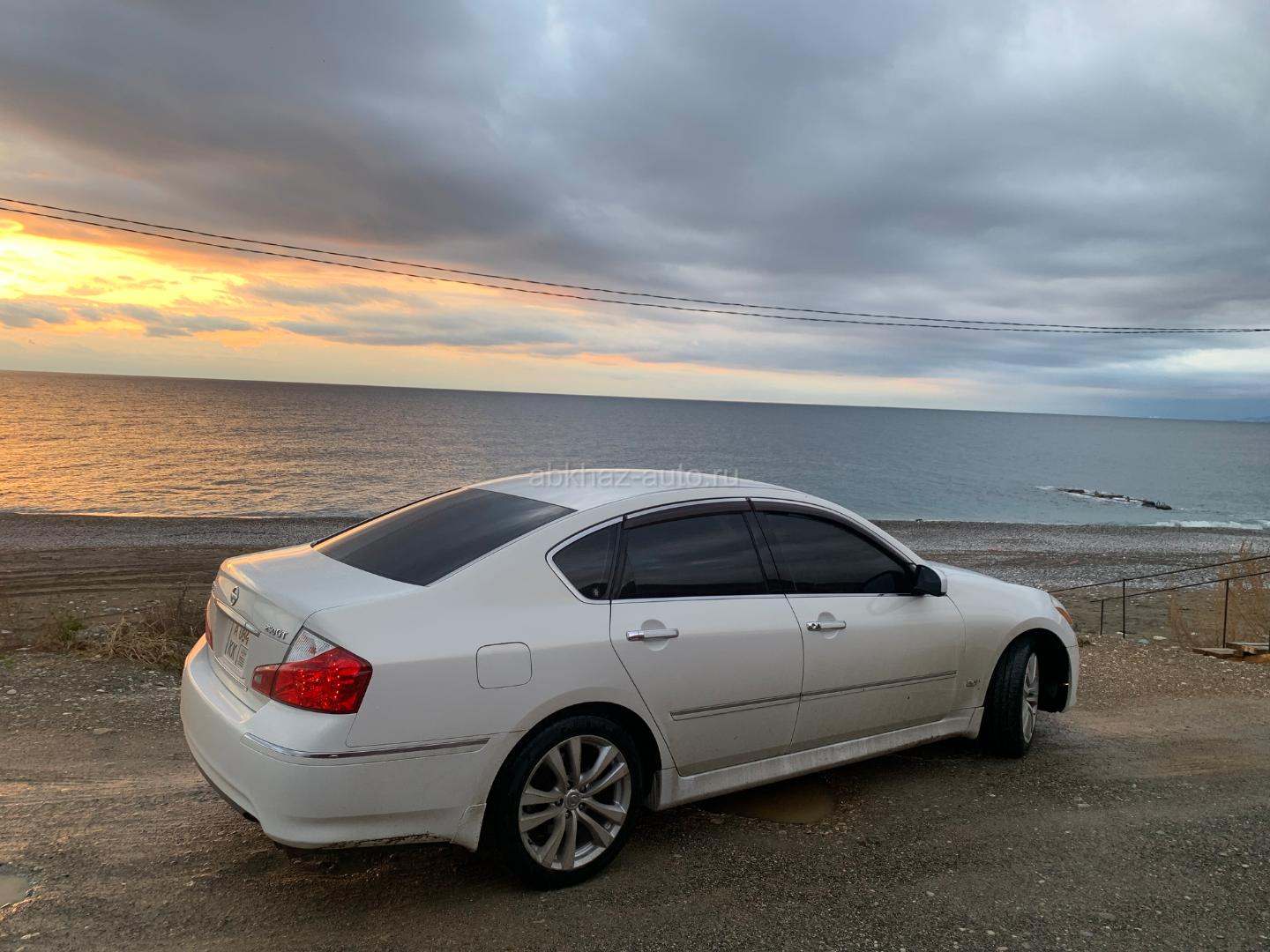 Nissan fuga