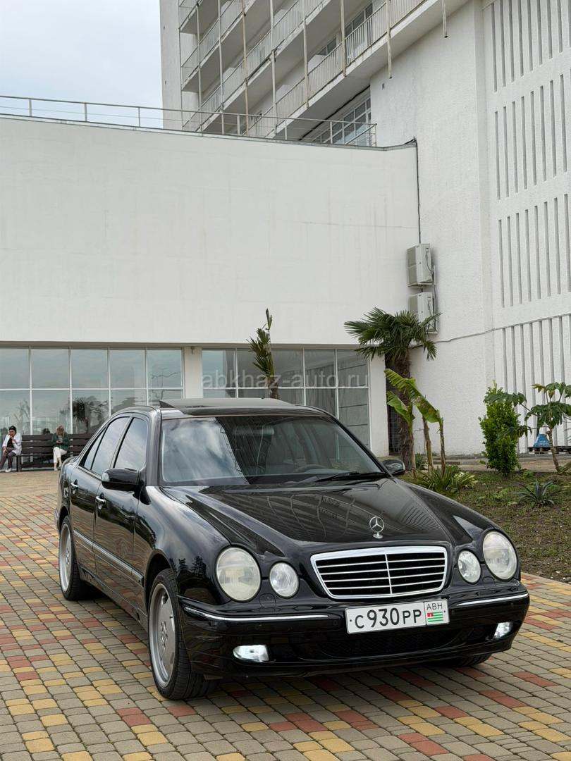 Mercedes-Benz E-Класс