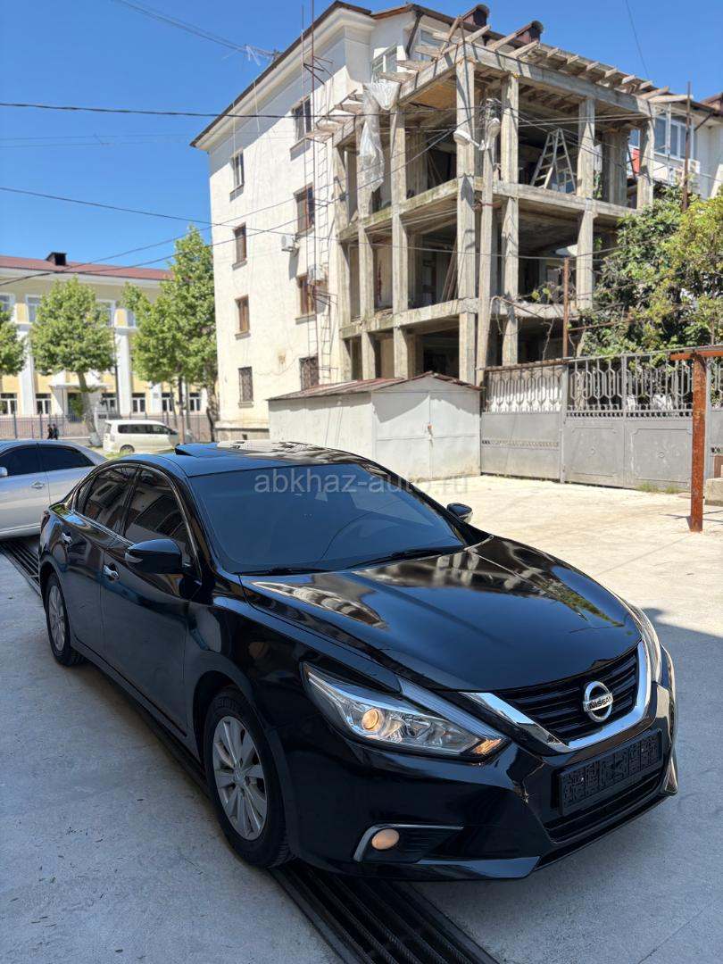 Nissan Teana