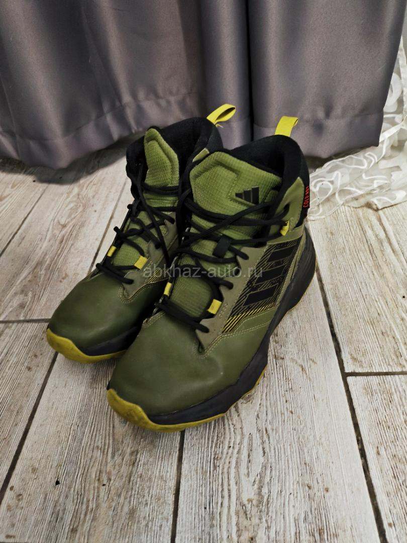 Ботинки Adidas 41-42 оригинал