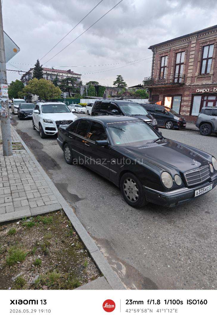 Mercedes-Benz E-Класс