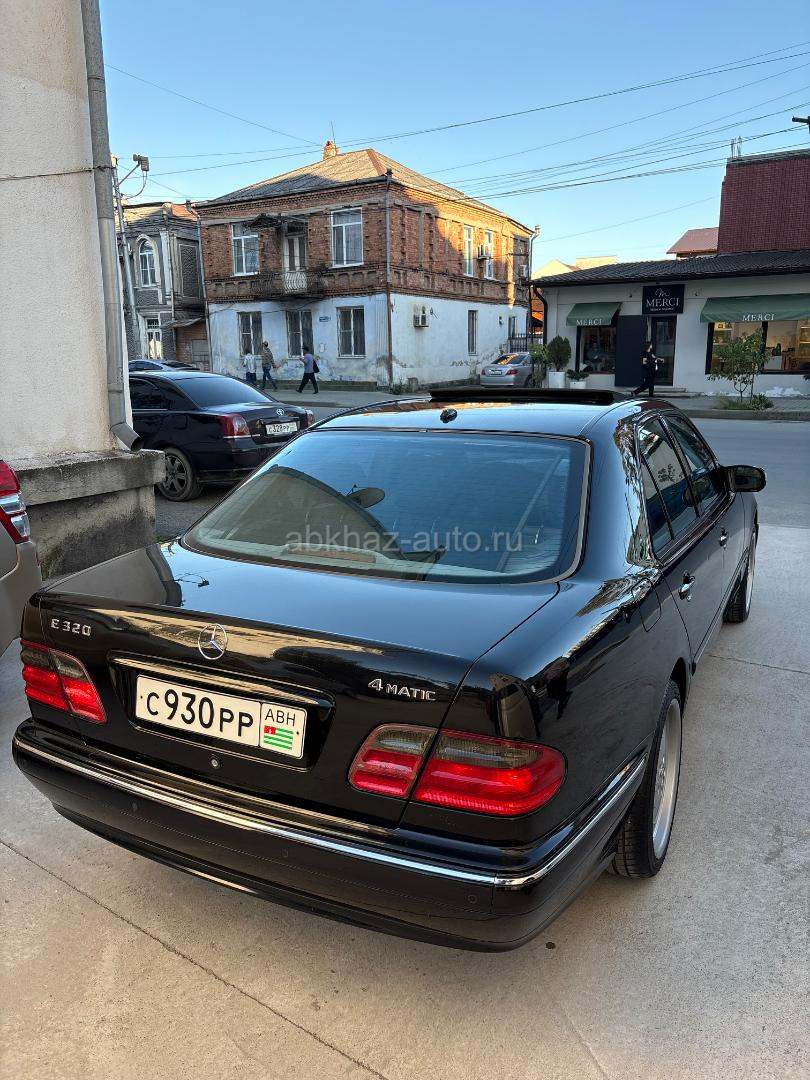 Mercedes-Benz E-Класс
