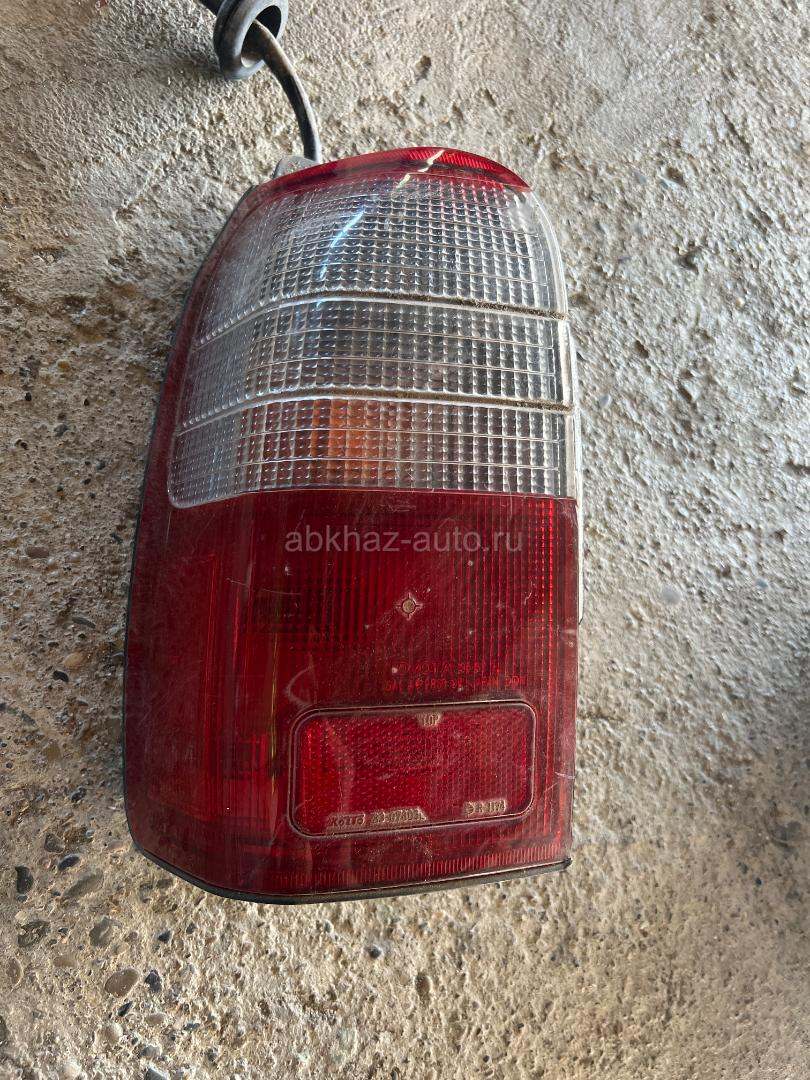 Стоп левый Toyota Hilux Surf