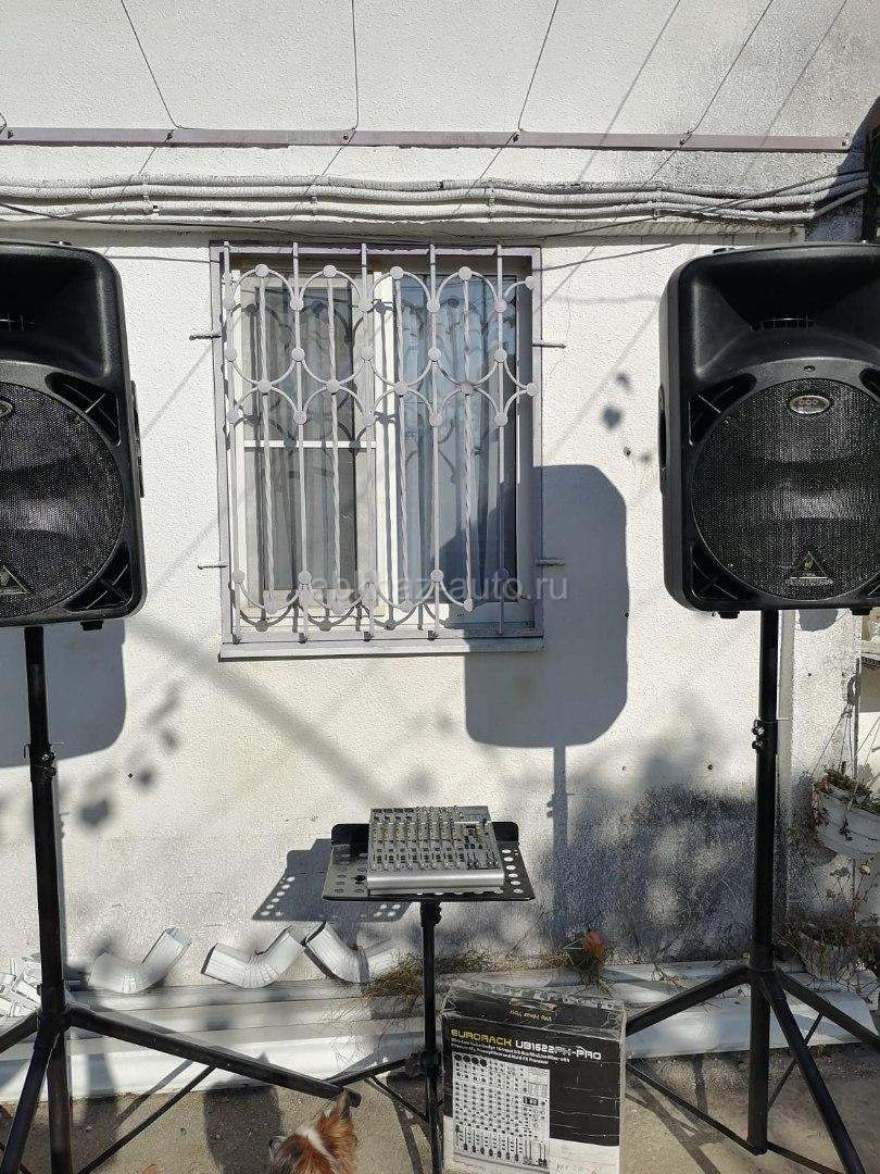 Музыкальная аппаратура Behringer