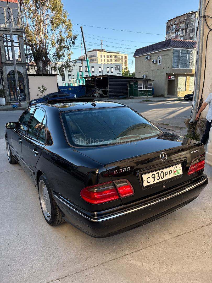 Mercedes-Benz E-Класс