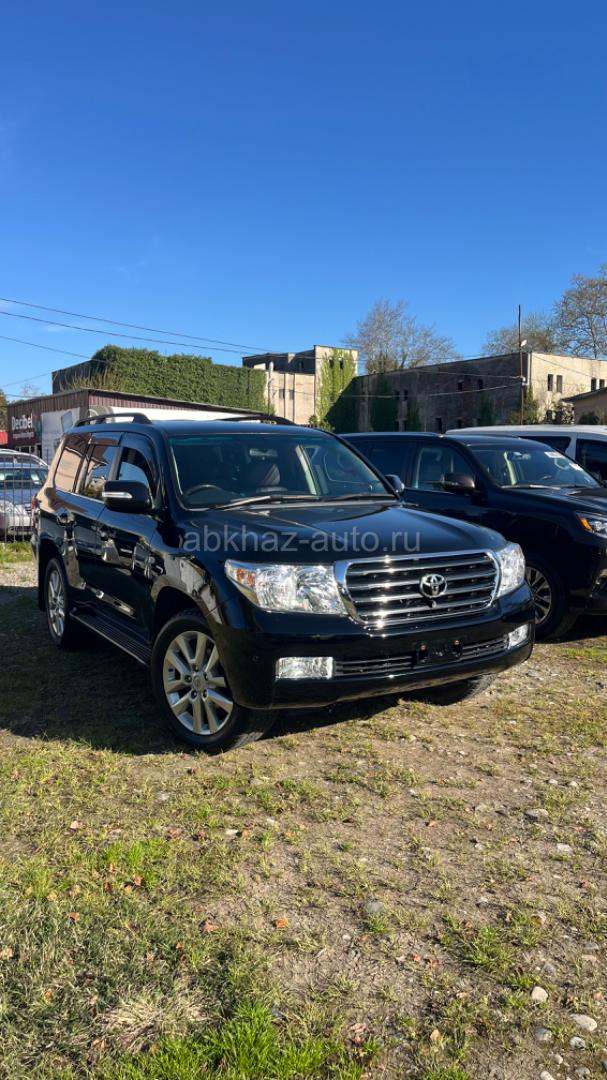 Toyota Land Cruiser