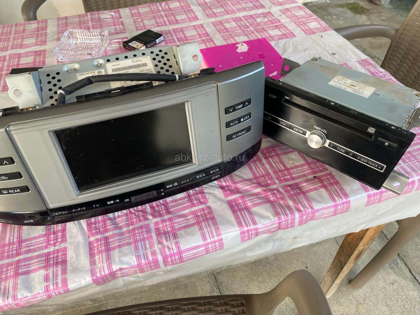Штатная магнитола на Марк х 120