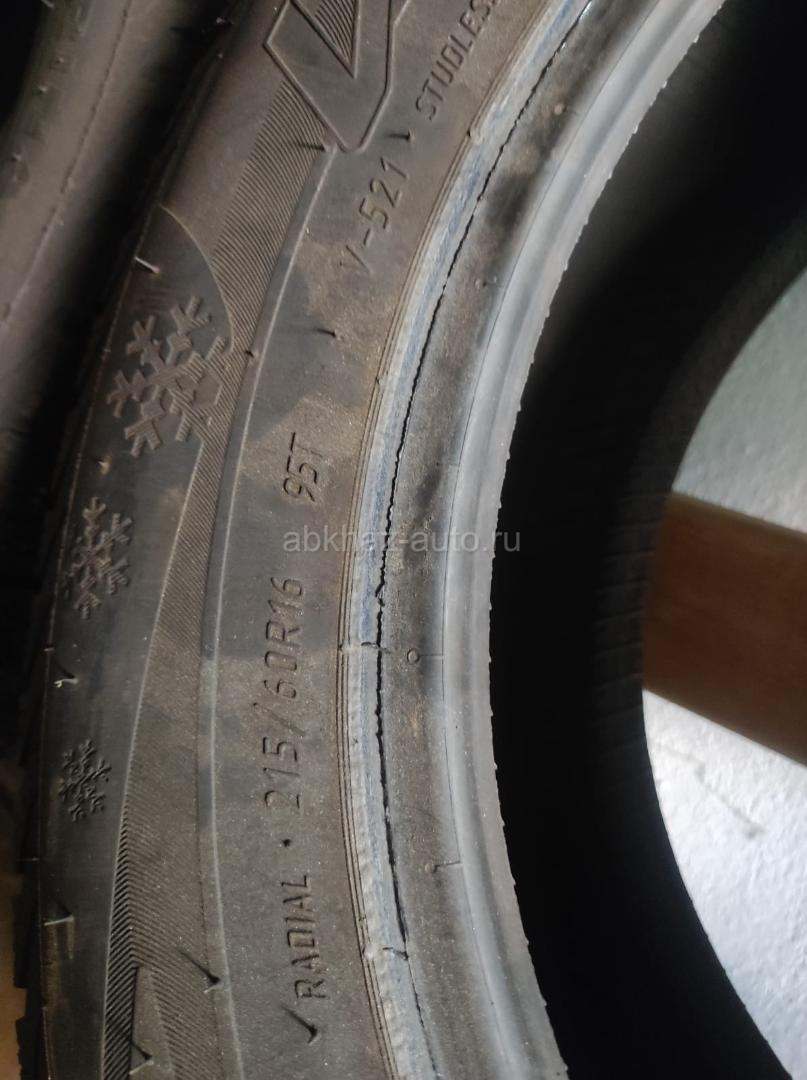R16 215/60