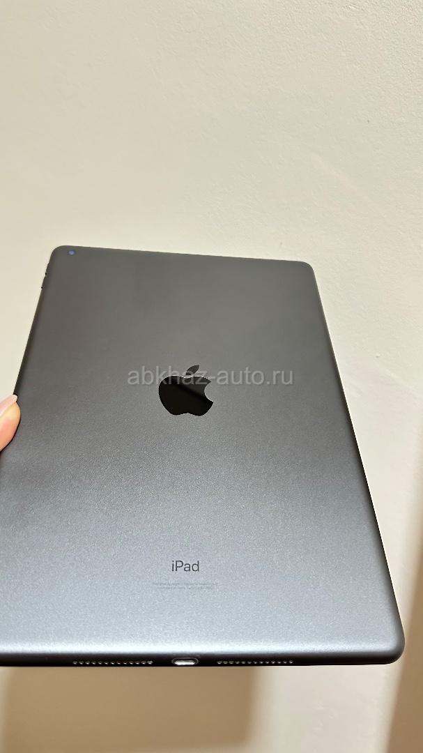 Планшет iPad 9