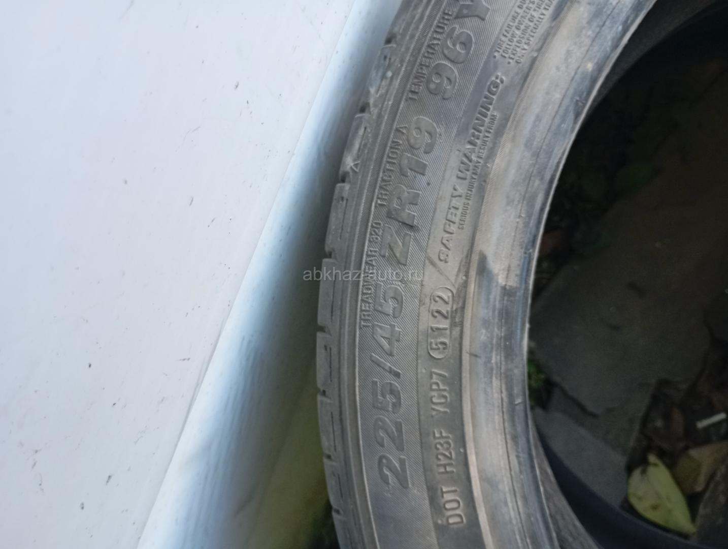 Шины 225 45 19