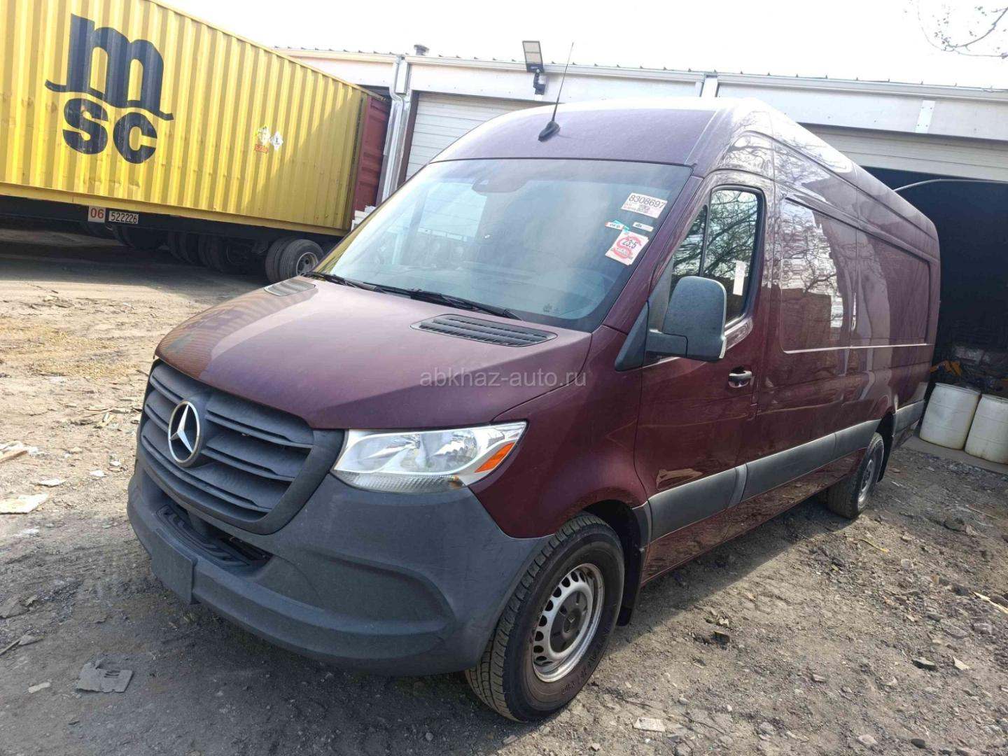 Mercedes-Benz Sprinter