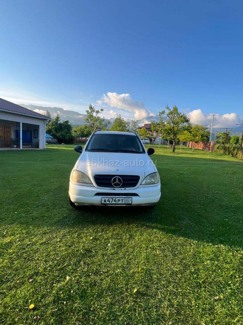 Mercedes-Benz