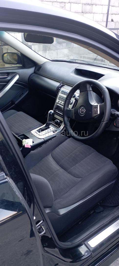 Nissan Stegea