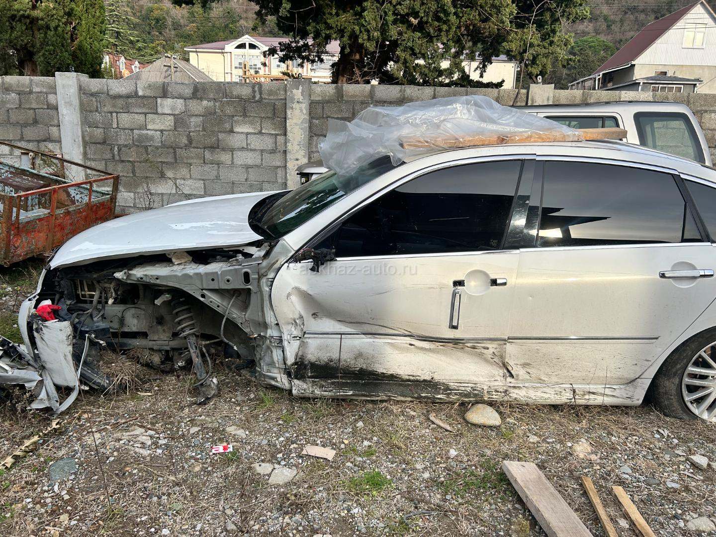 Nissan fuga