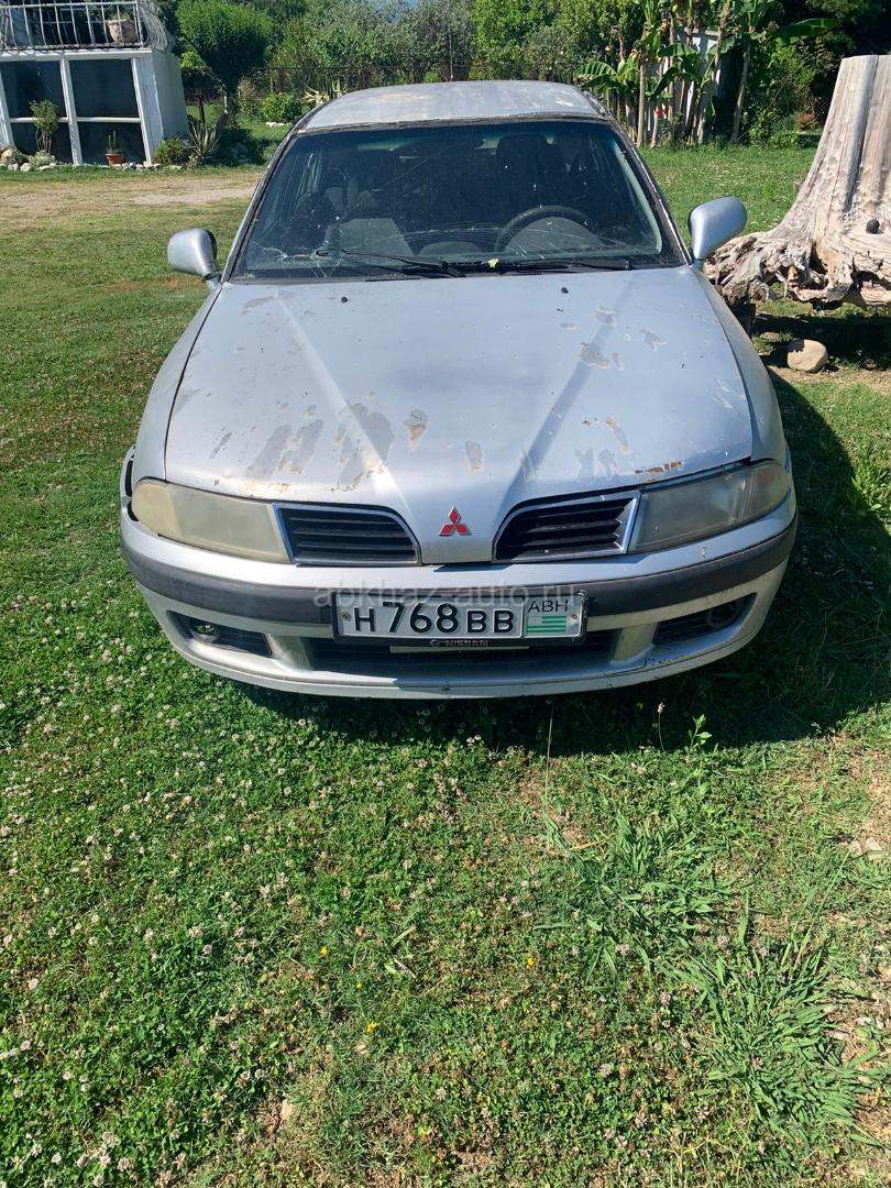 Mitsubishi Carisma