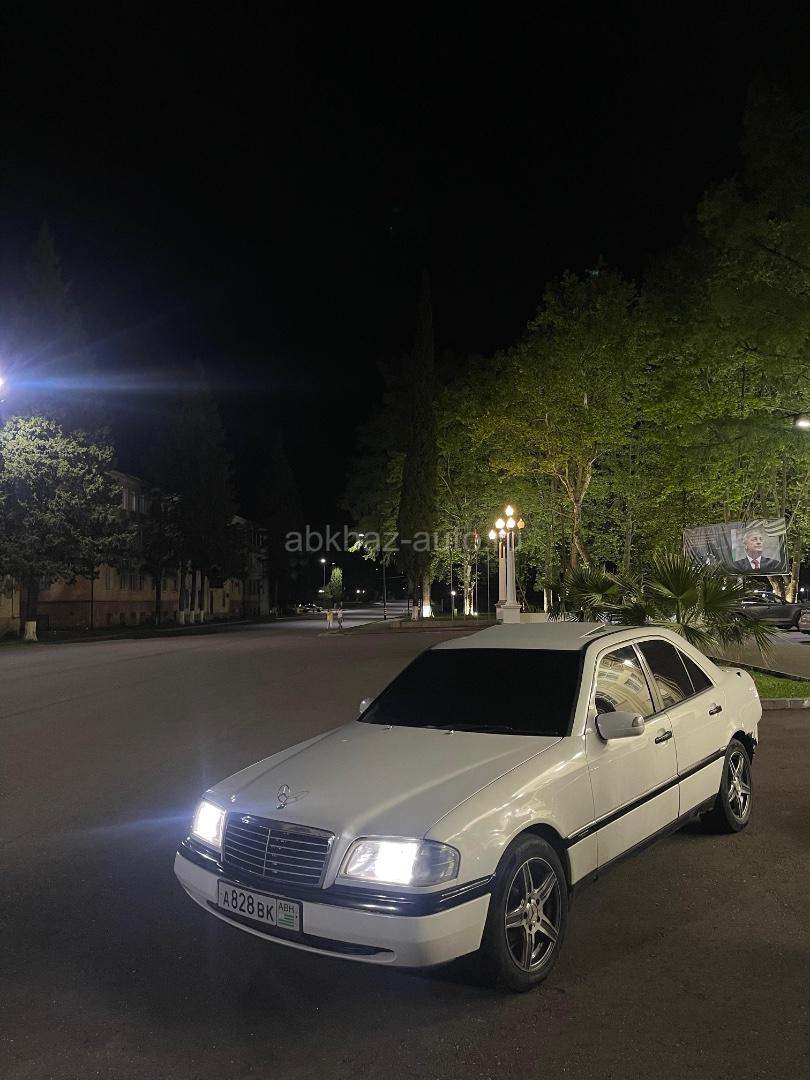 Mercedes-Benz C-Класс