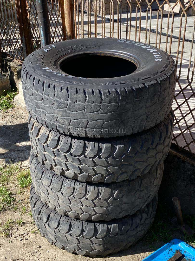 4 пакрышки R15 31.10.5