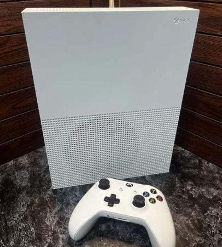 Xbox one s all digital 128гб . Xbox one s all digital edition 1681