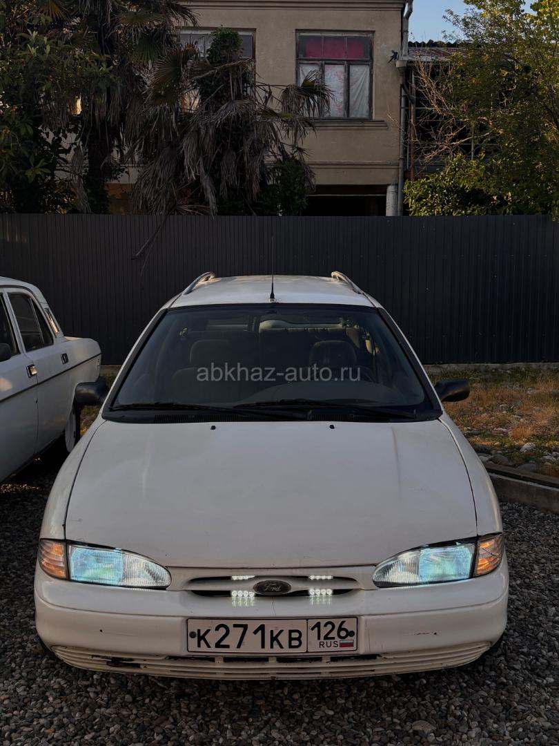 Ford Mondeo
