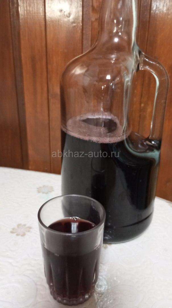 Домашнее черное вино