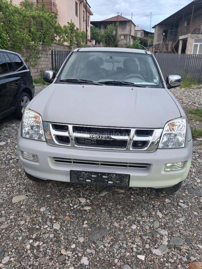 Isuzu Campo