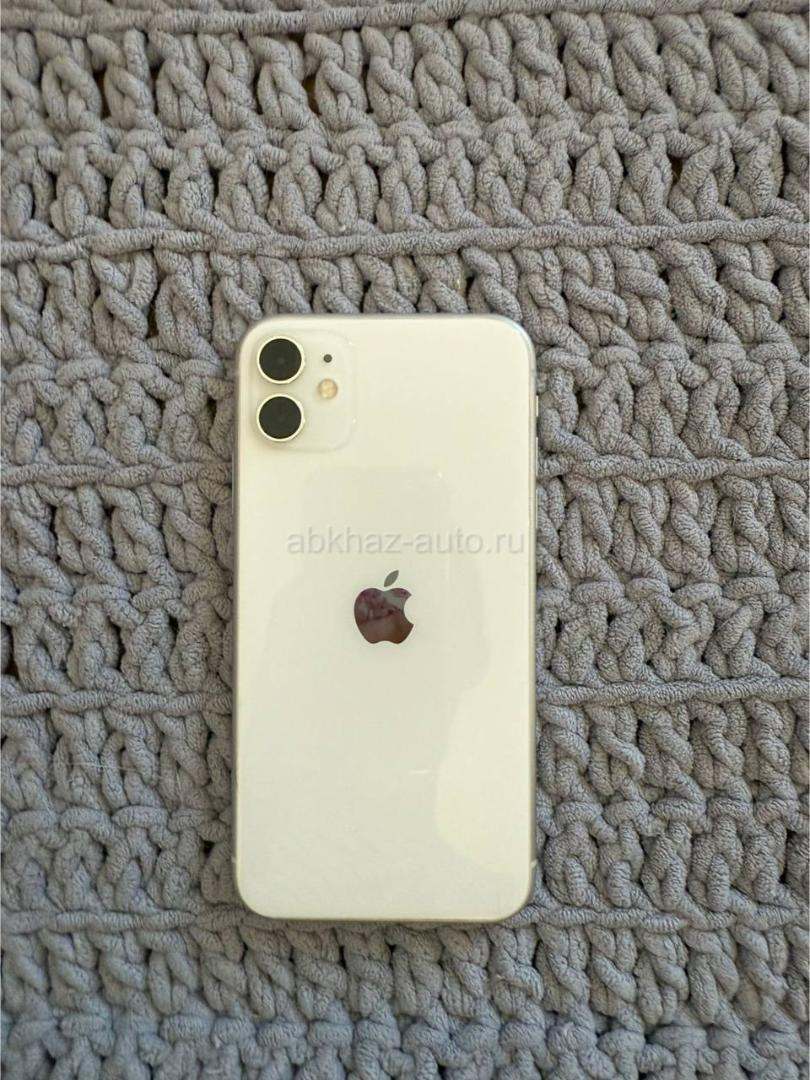 iPhone 11