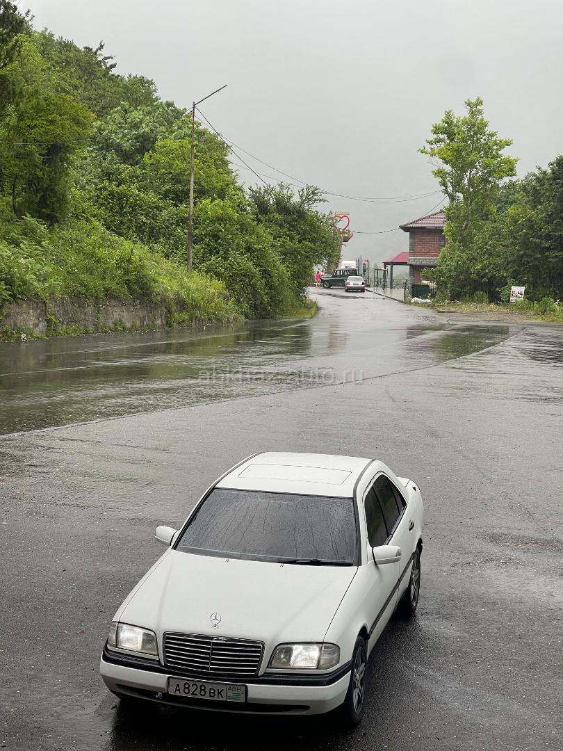 Mercedes-Benz C-Класс