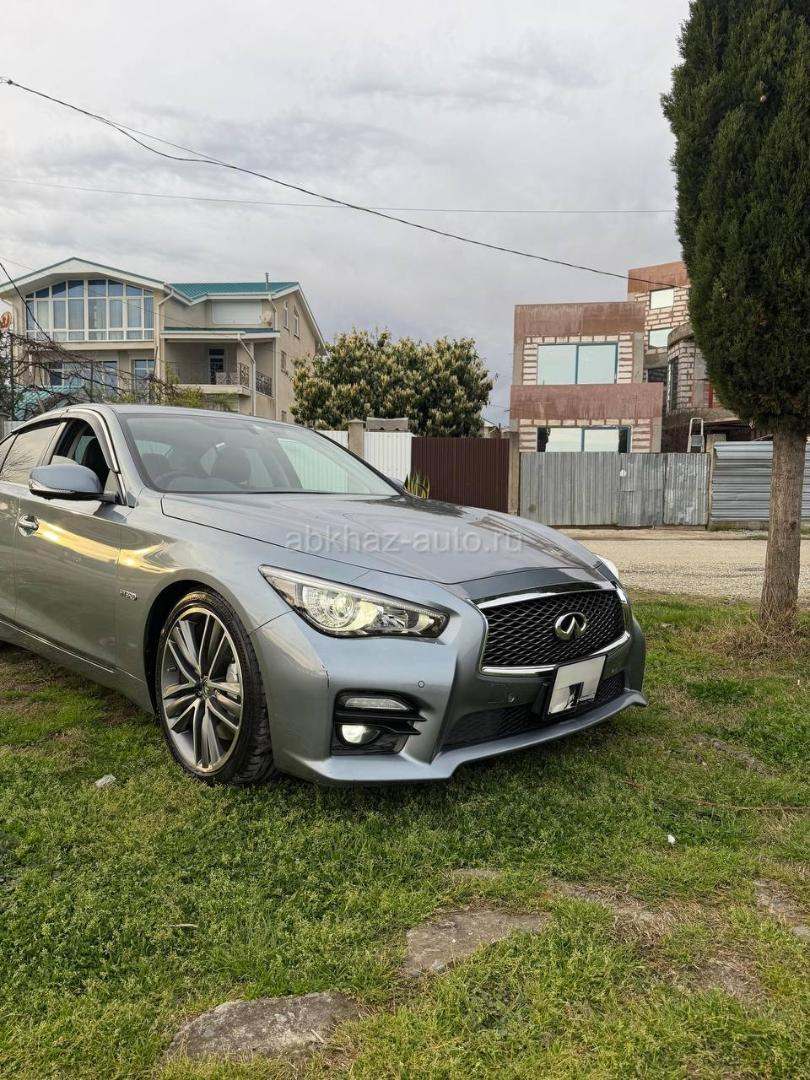 Infiniti Q45