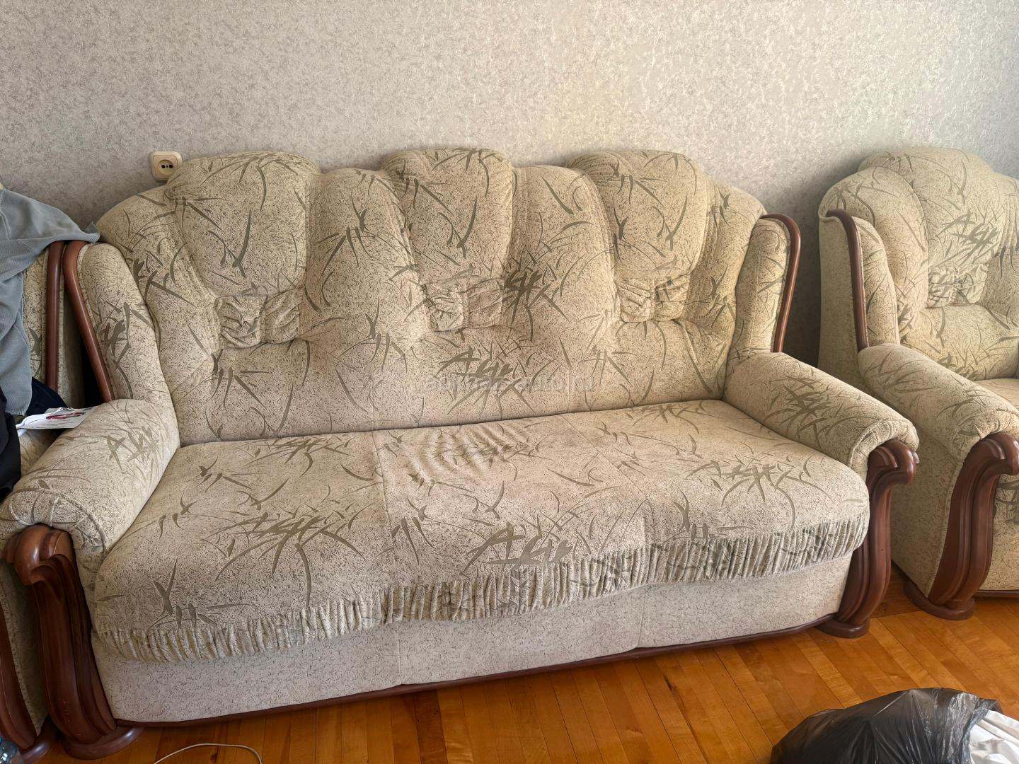 Диван с креслами