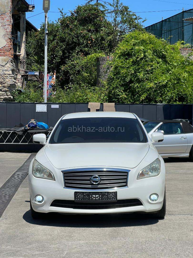 Nissan Fuga