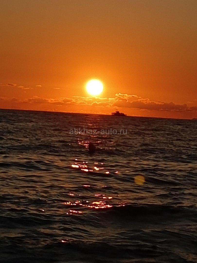 Домик от моря 100м